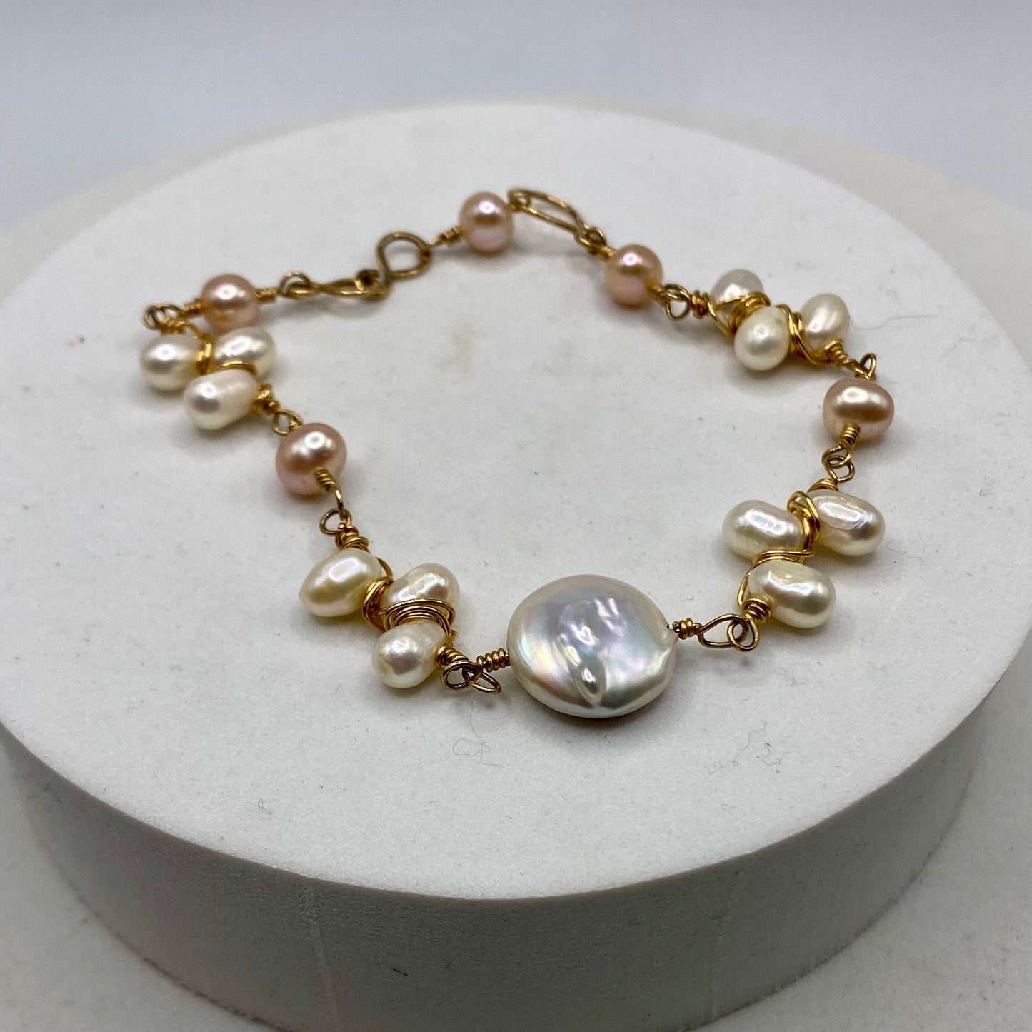 Coin Pearl Bracelet by Hip Chick Glass, Gold Pearl Bracelet, Gold Fill Wire Wrap Jewelry, Handmade Pearl Bracelet, June Birthstone Gift