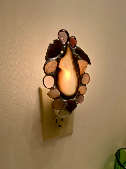 AGATE SLICE NIGHTLIGHT with Arrowheads | Night Light by Hip Chick Glass, LLC
