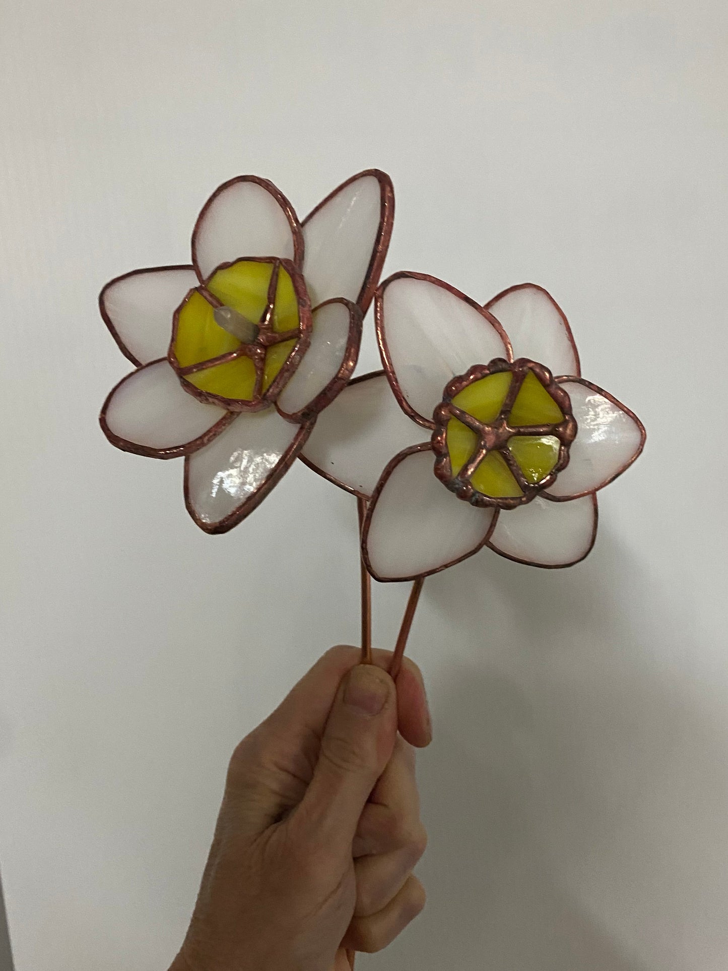DAFFODIL Stained Glass Flower | Plant Stakes by Hip Chick Glass, Stained Glass Flower Bouquet, Stained Glass Flower on a Stem, Handmade Home Decor, Wedding Bouquet Keepsake, Tabletop Decor