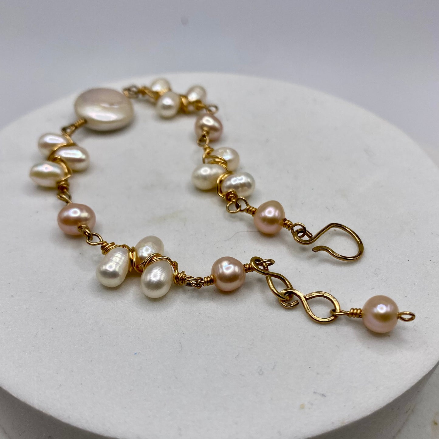 Coin Pearl Bracelet by Hip Chick Glass, Gold Pearl Bracelet, Gold Fill Wire Wrap Jewelry, Handmade Pearl Bracelet, June Birthstone Gift