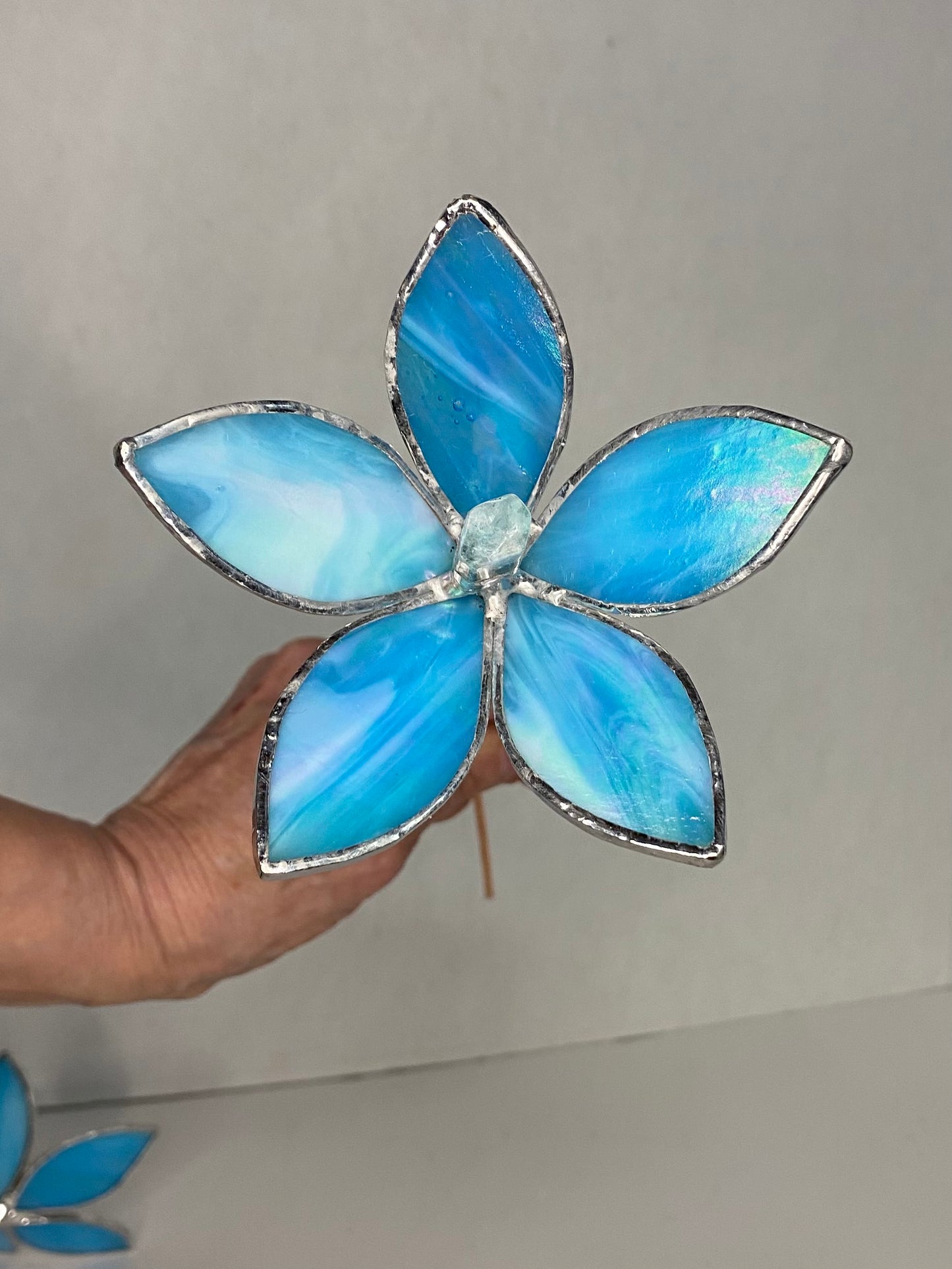 Iridescent Blue Glass Flower Plant Stakes by Hip Chick Glass, Stained Glass Flower Bouquet, Stained Glass Flower on a Stem, Handmade Home Decor, Wedding Bouquet Keepsake, Tabletop Decor